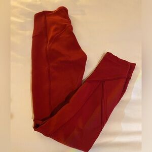 Size 2 Ribbed Lululemon leggings 25” in perfect condition